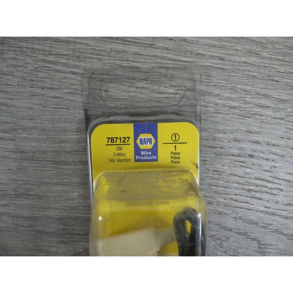 NAPA 787127 GM 2-Wire License Sidemarker Light Socket Harness Bulb Connector